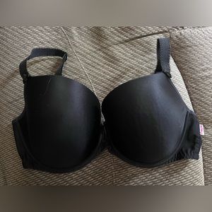 Freya black molded cup lined t-shirt bra. Size 36G